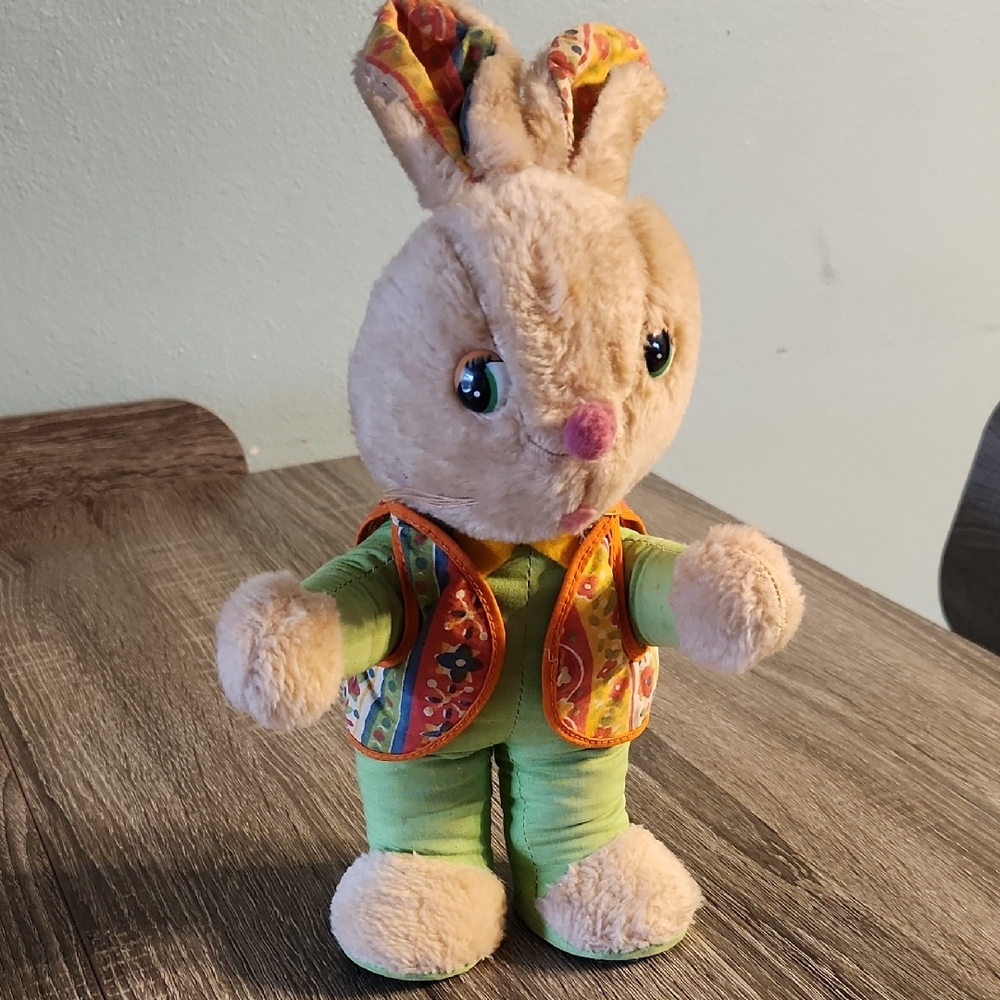 Vintage Knickerbocker Bunny